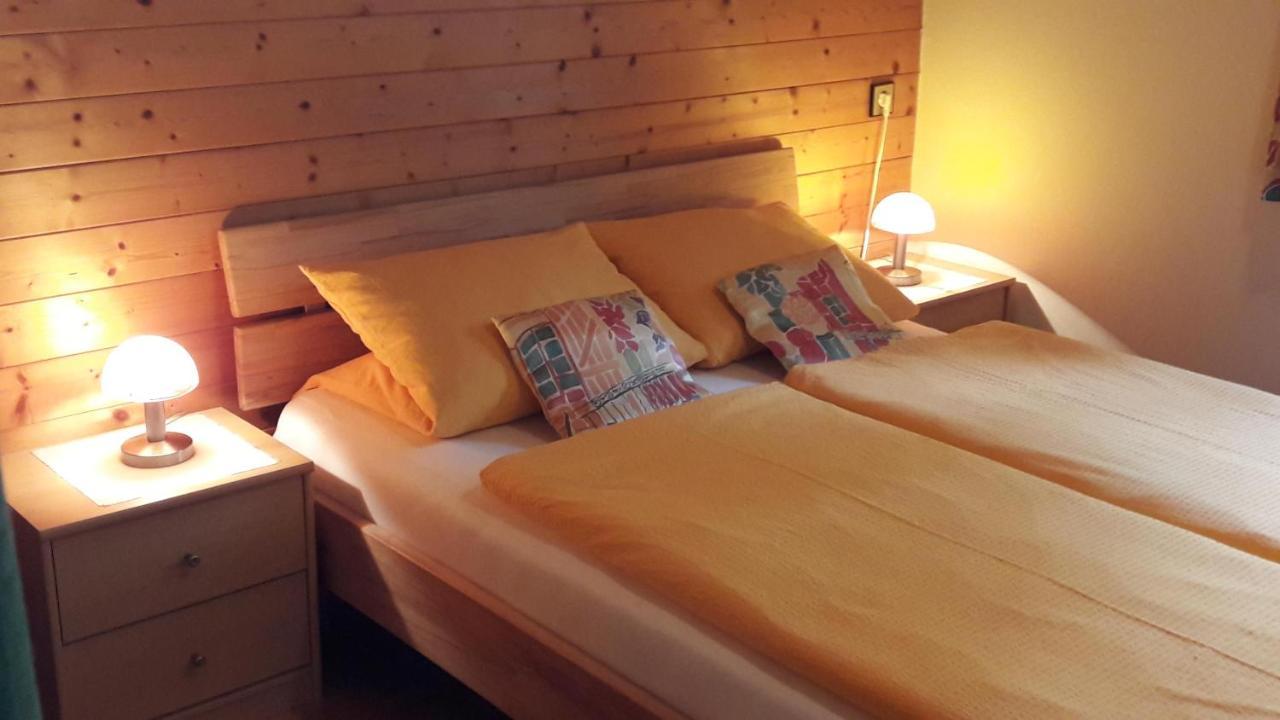 Haus Franz Hotel Милщат Екстериор снимка