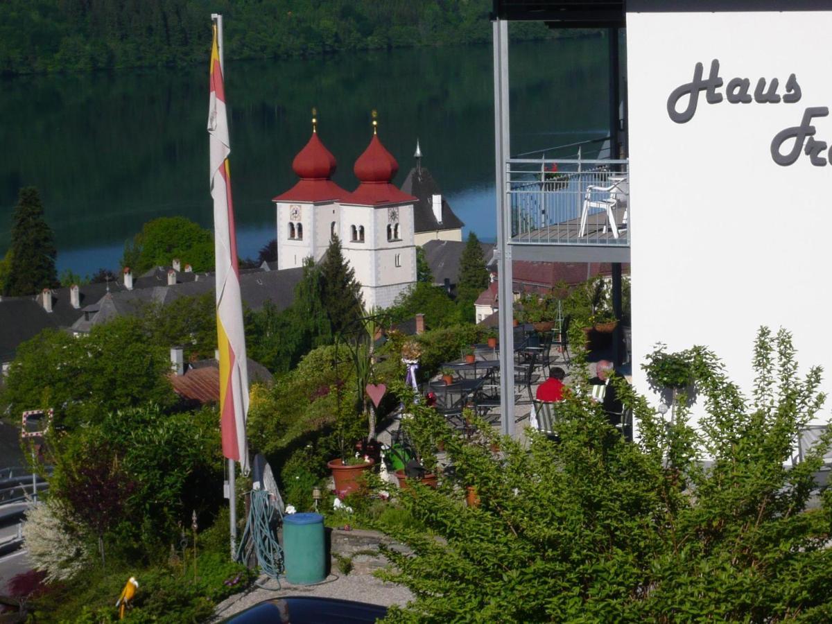 Haus Franz Hotel Милщат Екстериор снимка