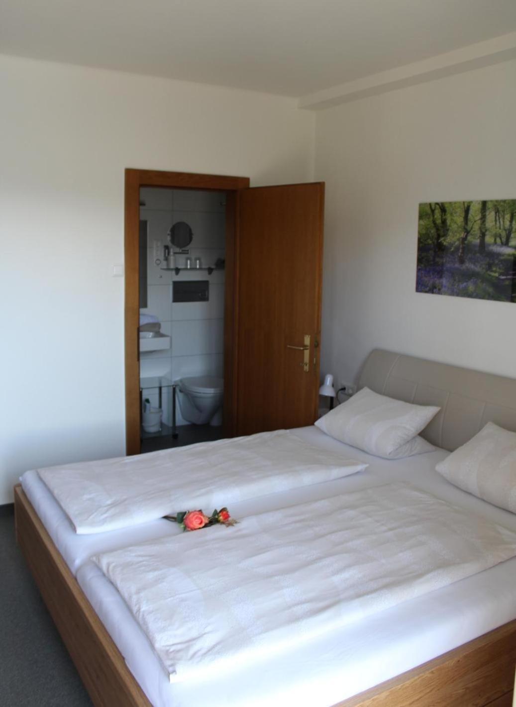 Haus Franz Hotel Милщат Екстериор снимка